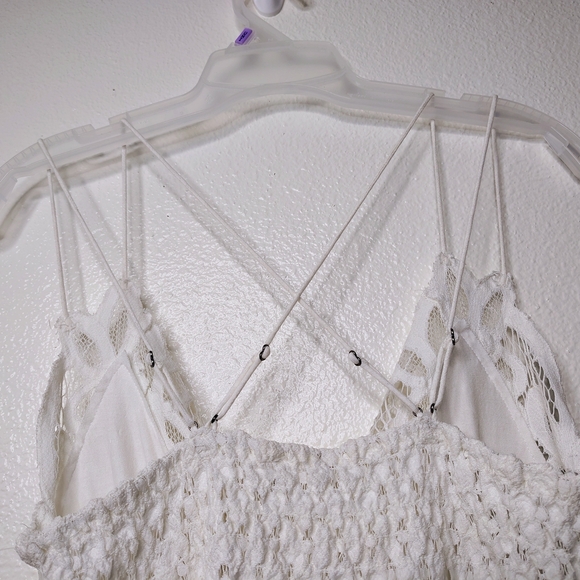 Free People Women's Adele white lace flowy tiered cami Sz XL Viscose Blend - Picture 8 of 13